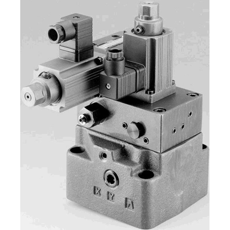 我们见惯了配电房里数吨重的设备