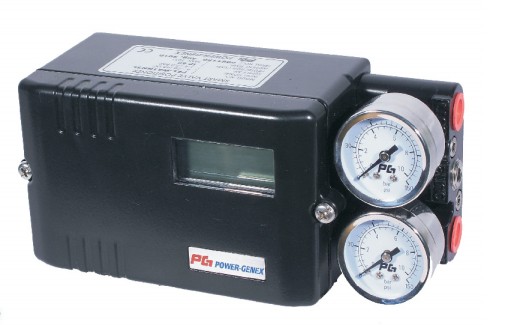 所述低电输入灯具驱动组件包括固定连接于方板一侧的电阻