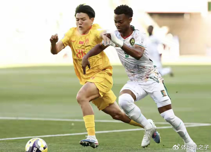 国足热身赛惨败喀麦隆，7大收获与防守隐患曝光