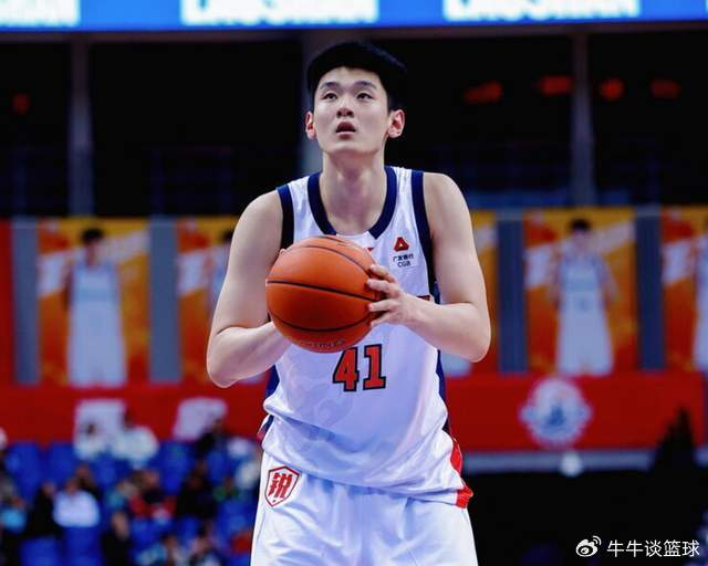 CBA常规赛收官战引爆激情对决 上海广东上演惊天