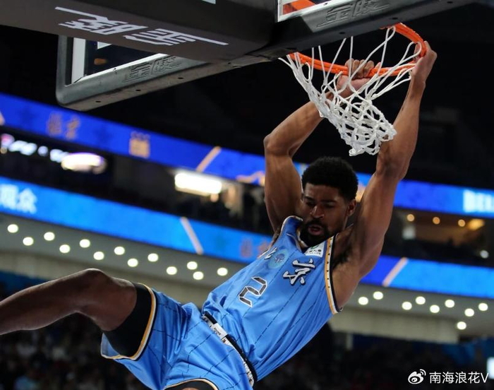 辽宁男篮裁掉哈维引援大外援 北京首钢送走贝利