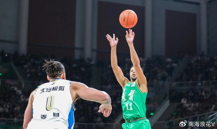 辽宁男篮裁掉哈维引援大外援 北京首钢送走贝利