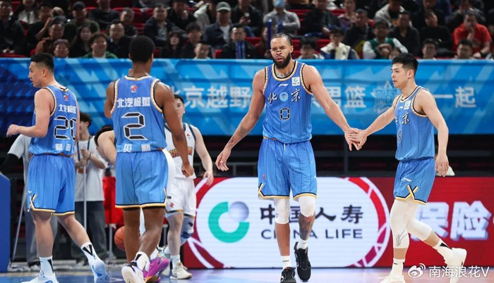 辽宁男篮裁掉哈维引援大外援 北京首钢送走贝利